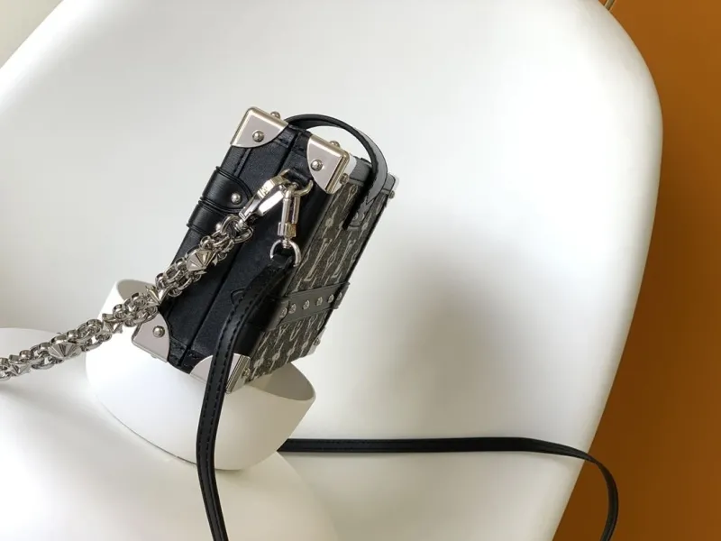 Alternative view of LV Box Bags-23