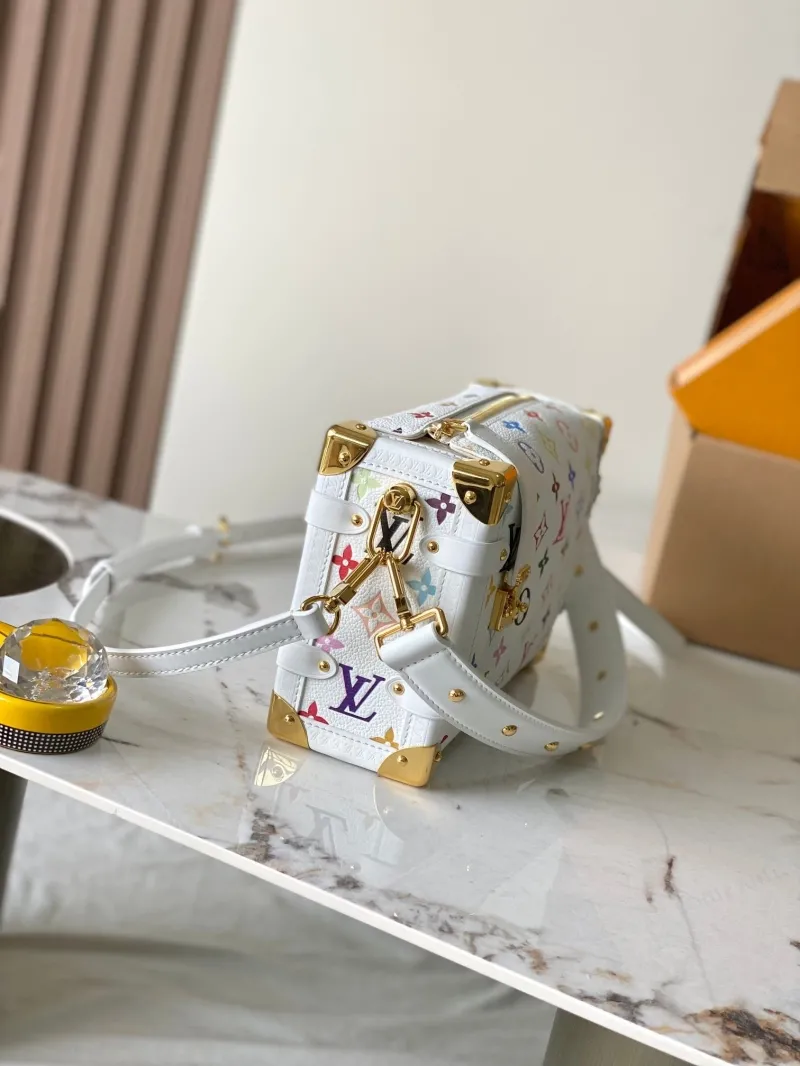 Alternative view of LV Box Bags-46