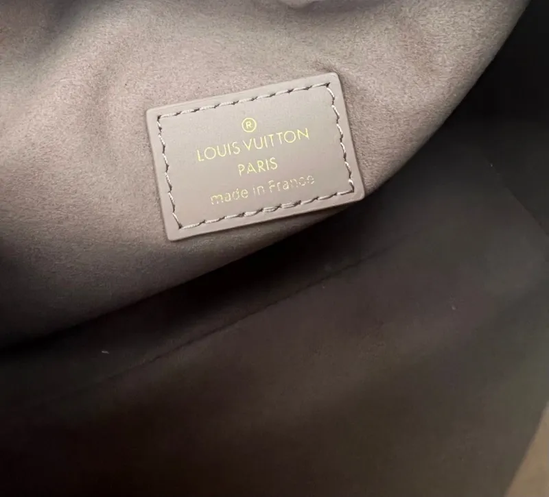 LV Box Bags-59 - Image 9