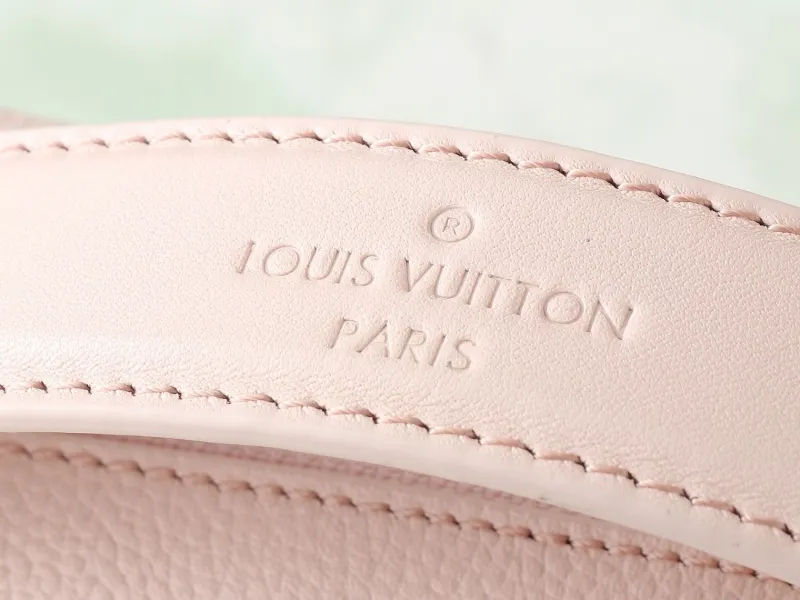 Alternative view of LV Box Bags-69
