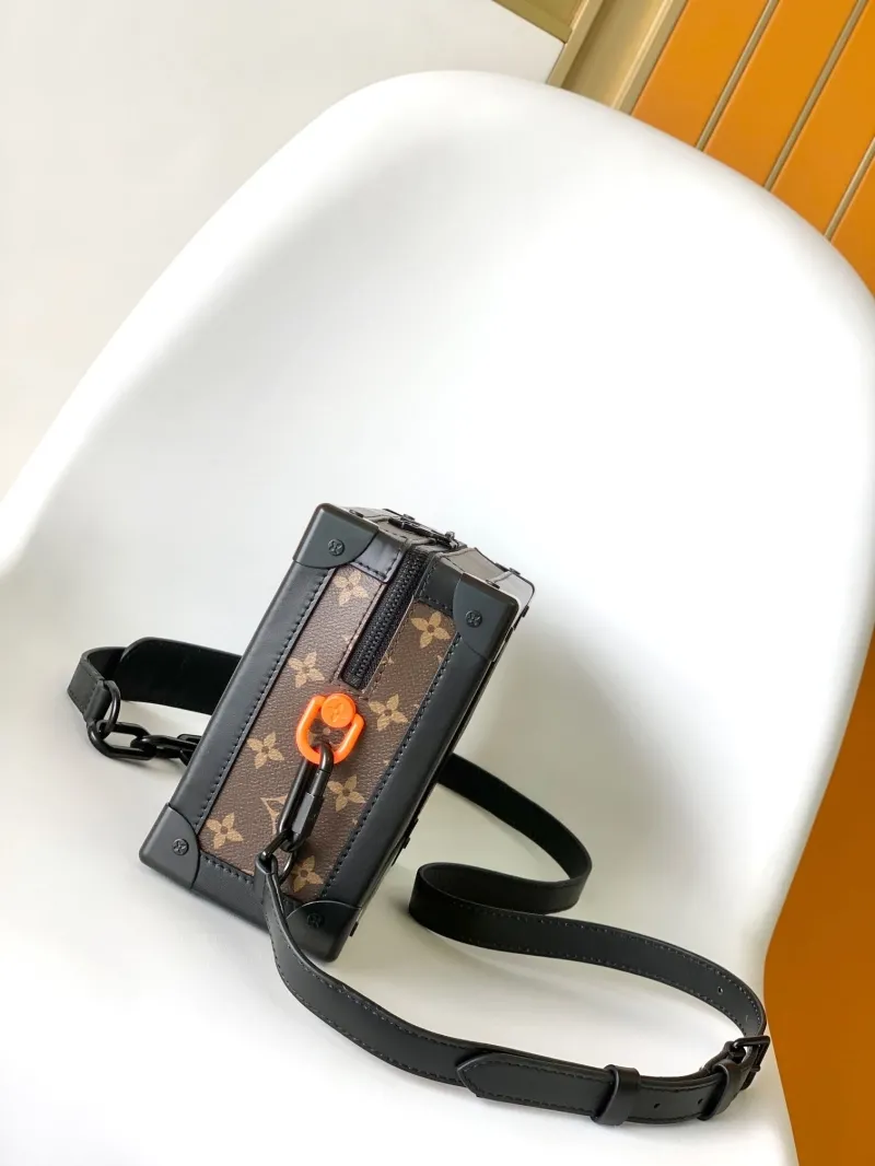 Alternative view of LV Box Bags-82