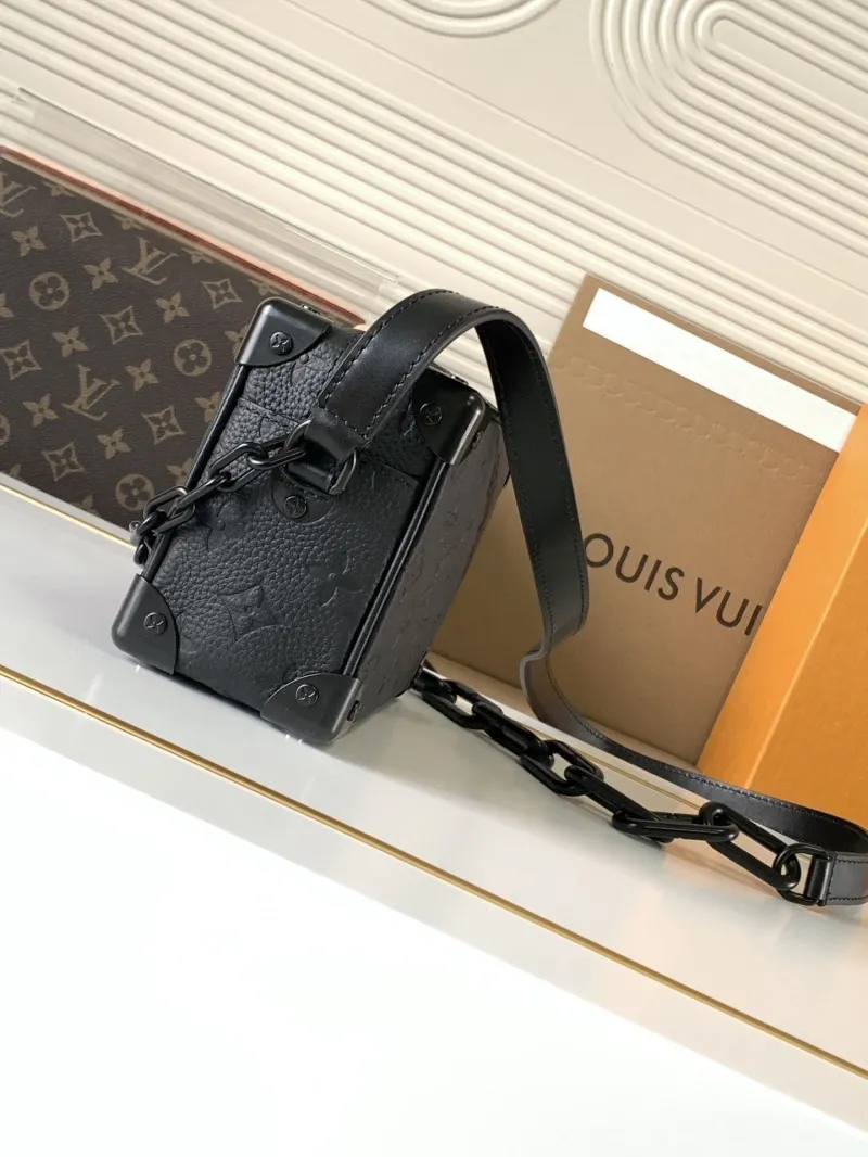 Alternative view of LV Box Bags-92