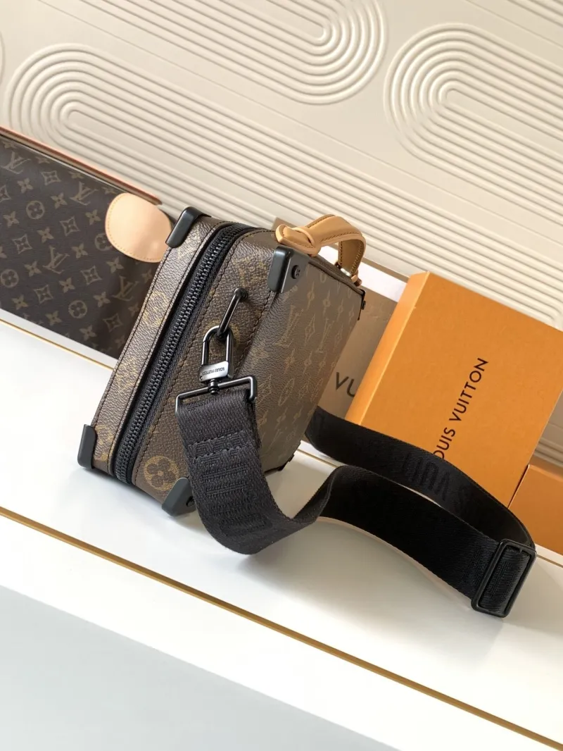Alternative view of LV Box Bags-94