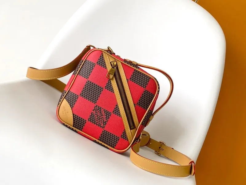 Alternative view of LV Box Bags-104