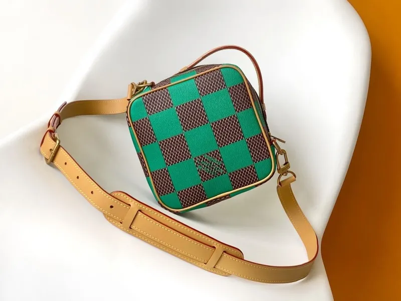 LV Box Bags-108 - Image 3