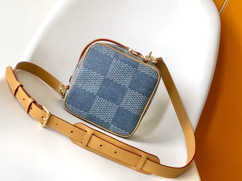 LV Box Bags-109 - Image 3