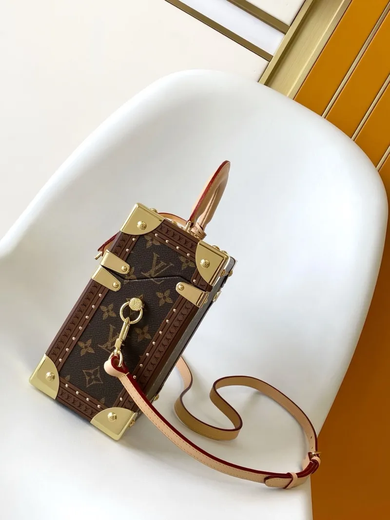 Alternative view of LV Box Bags-112