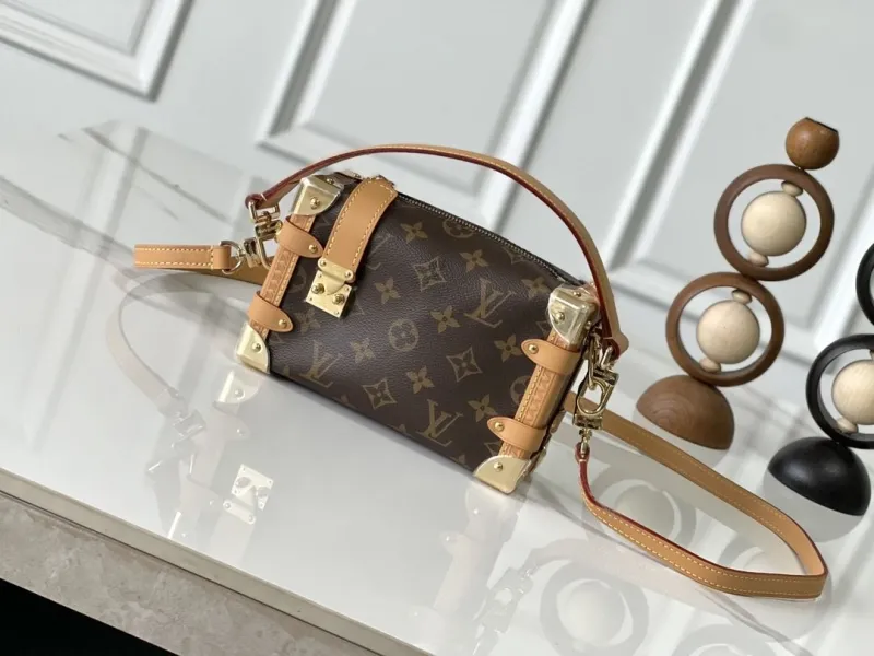 LV Box Bags-113