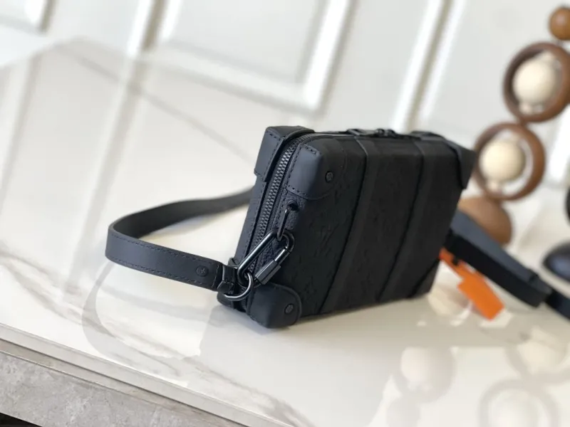 Alternative view of LV Box Bags-115