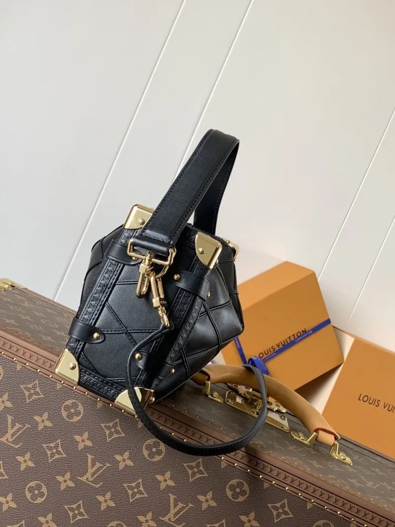 Alternative view of LV Box Bags-119
