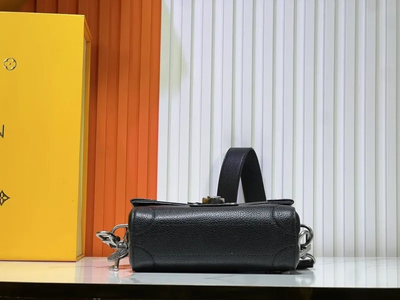 LV Box Bags-129 - Image 7