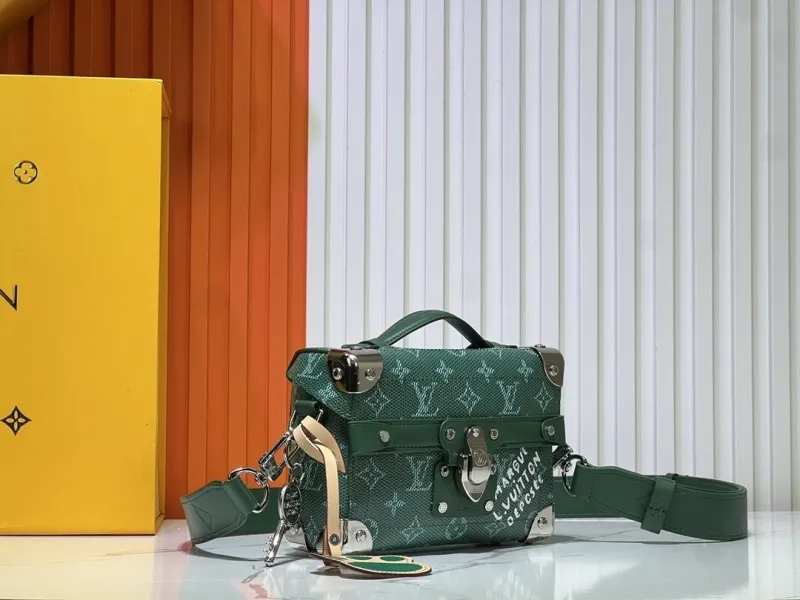 Alternative view of LV Box Bags-131