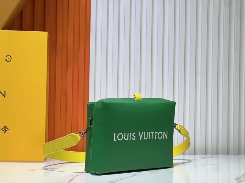 Alternative view of LV Box Bags-139