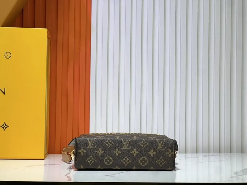 LV Box Bags-140 - Image 7
