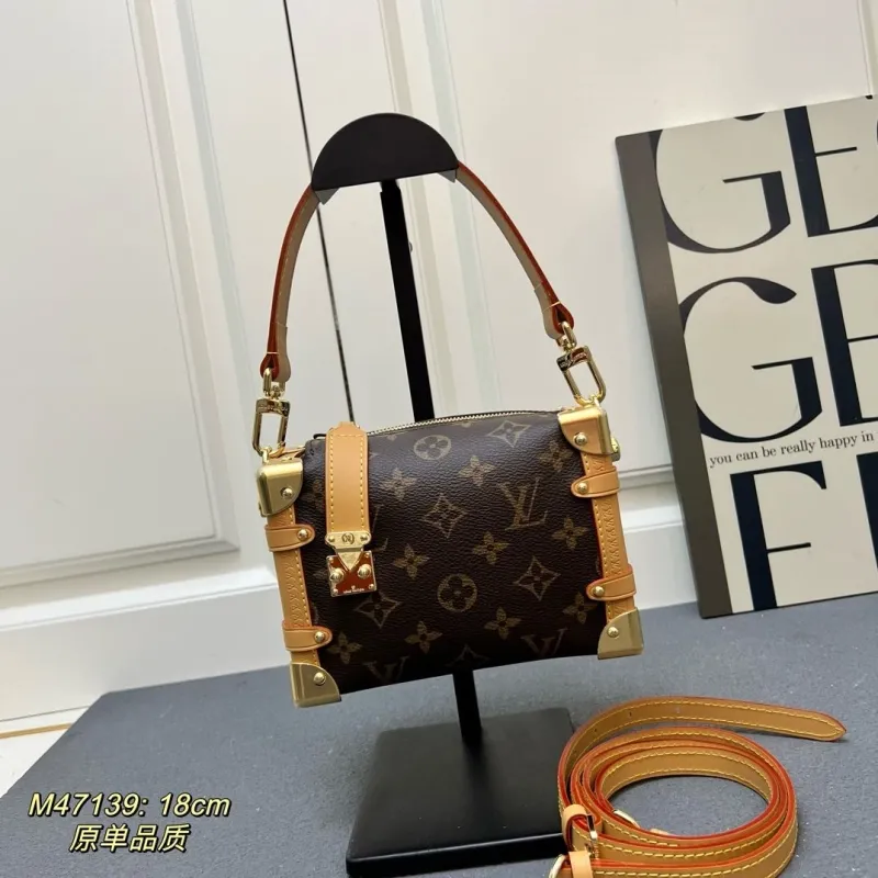 LV Box Bags-153