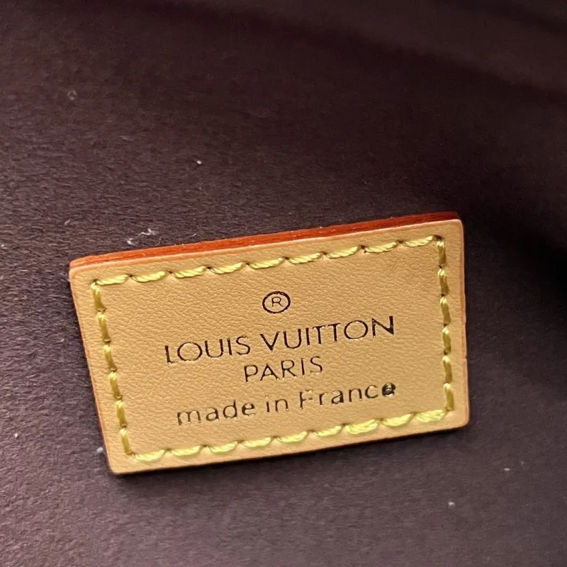 Alternative view of LV Box Bags-154