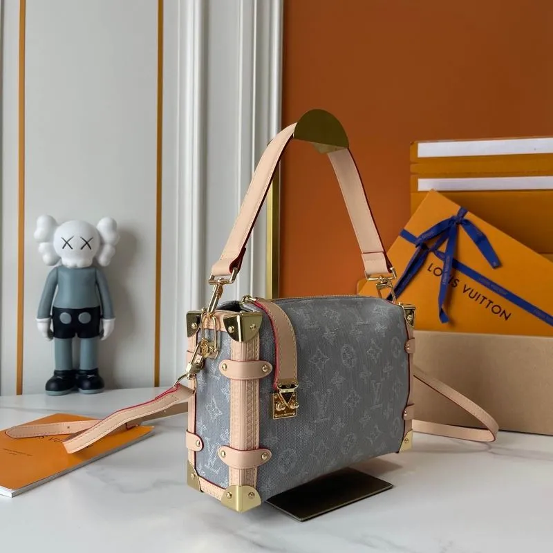 Alternative view of LV Box Bags-161