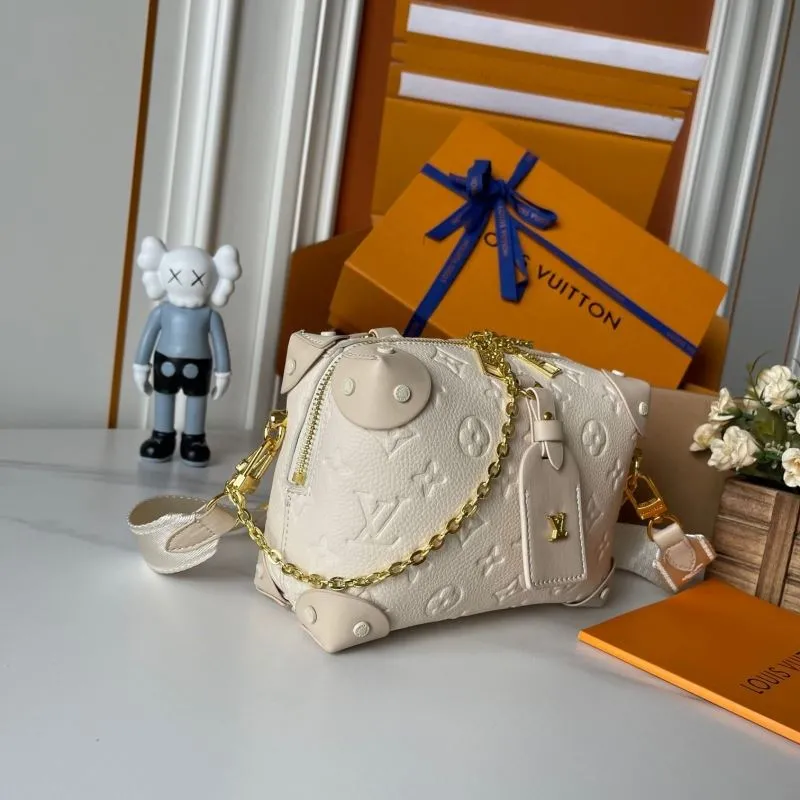 Alternative view of LV Box Bags-171