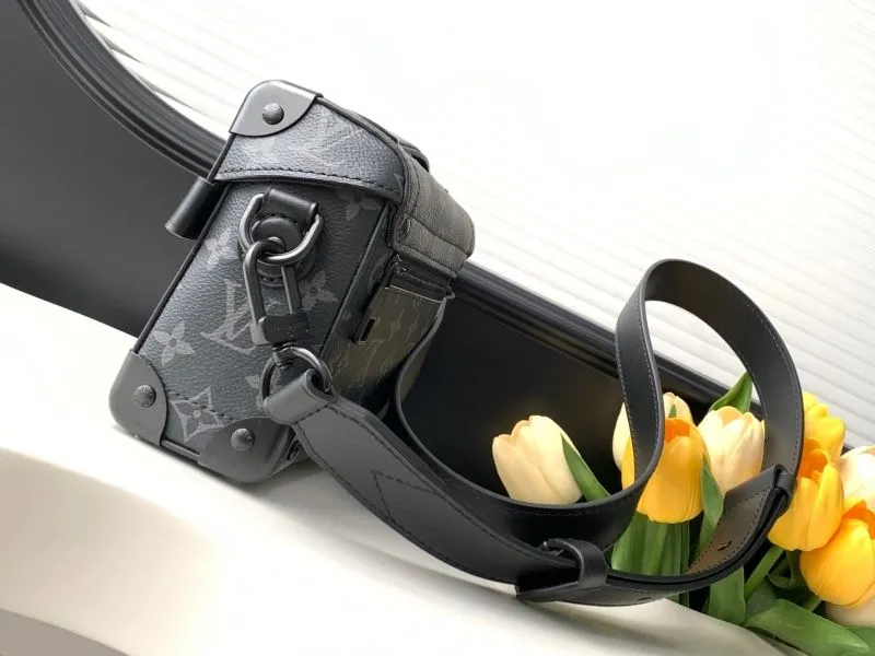 Alternative view of LV Box Bags-178