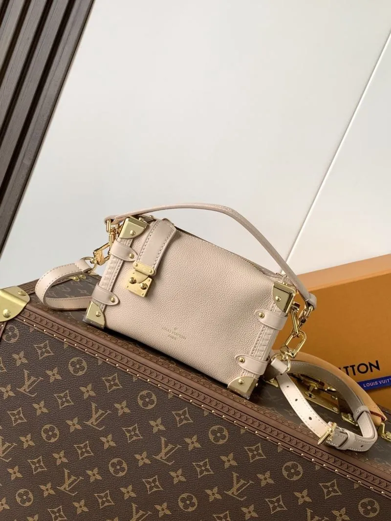 LV Box Bags-190