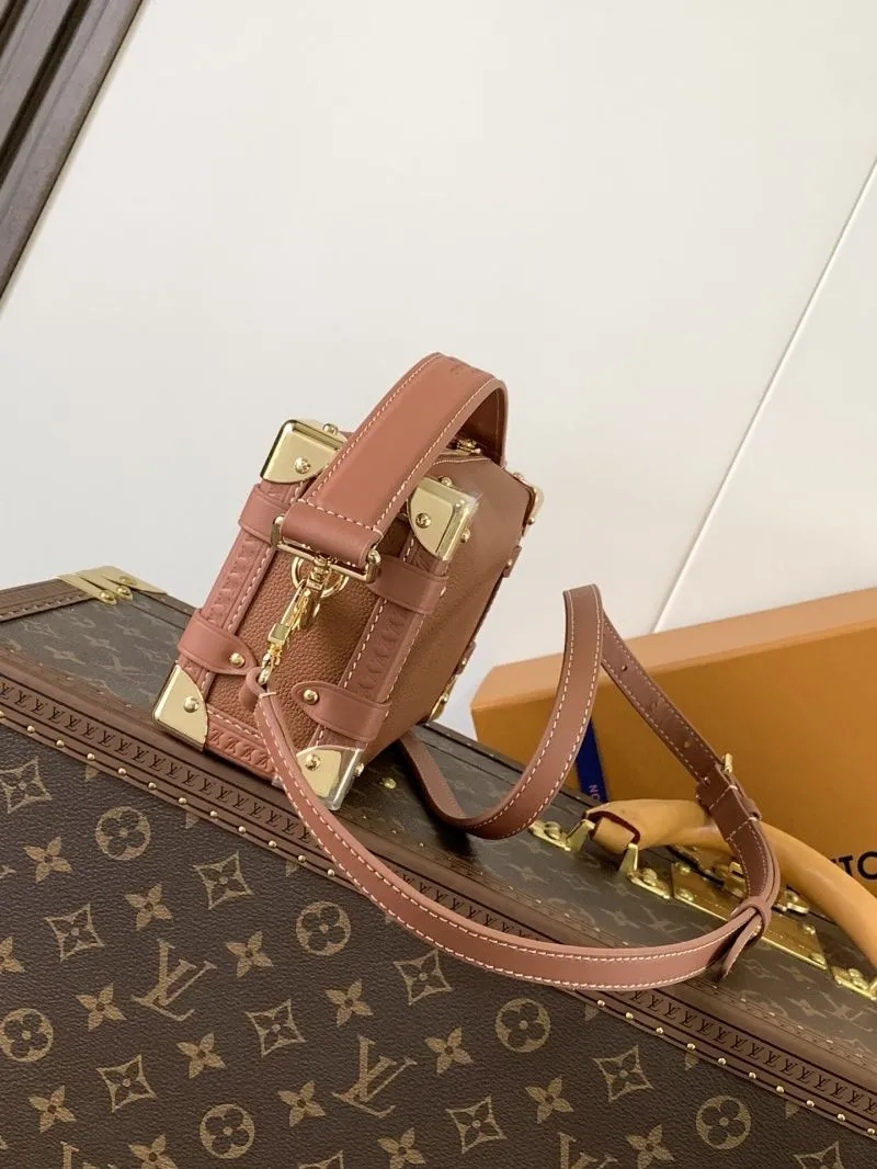 Alternative view of LV Box Bags-191