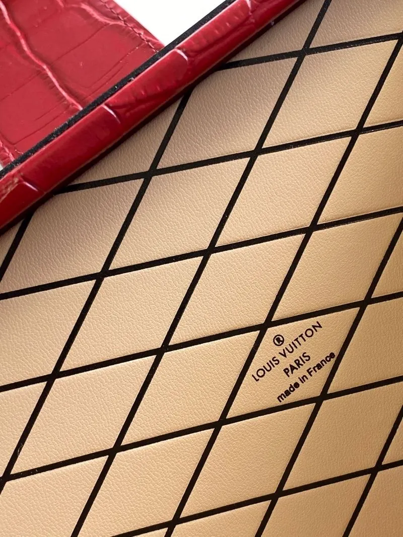 LV Box Bags-196 - Image 7