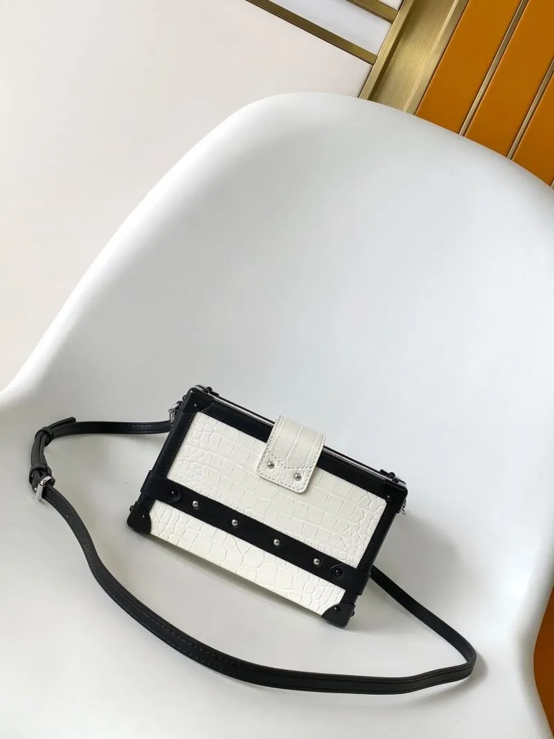 Alternative view of LV Box Bags-197