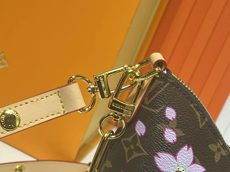 Alternative view of LV Box Bags-214