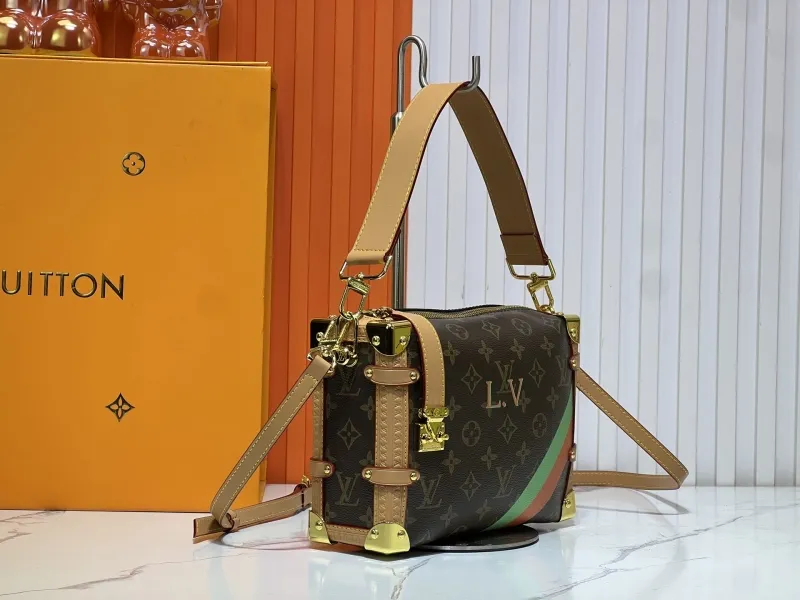 Alternative view of LV Box Bags-215