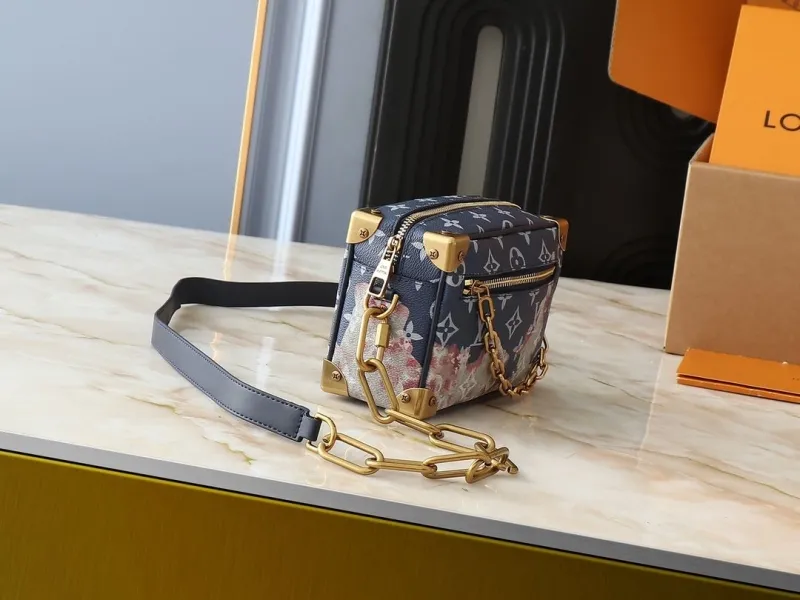 Alternative view of LV Box Bags-223
