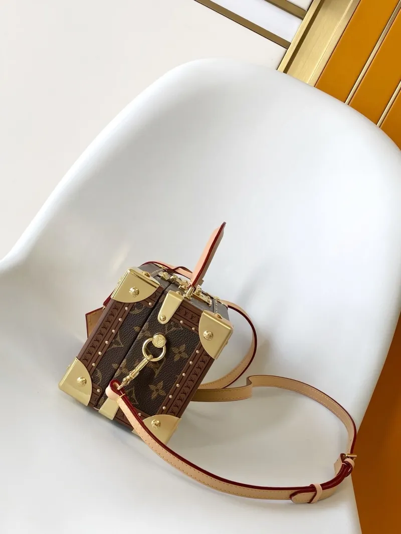 Alternative view of LV Box Bags-228