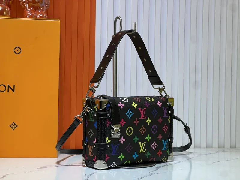 Alternative view of LV Box Bags-230