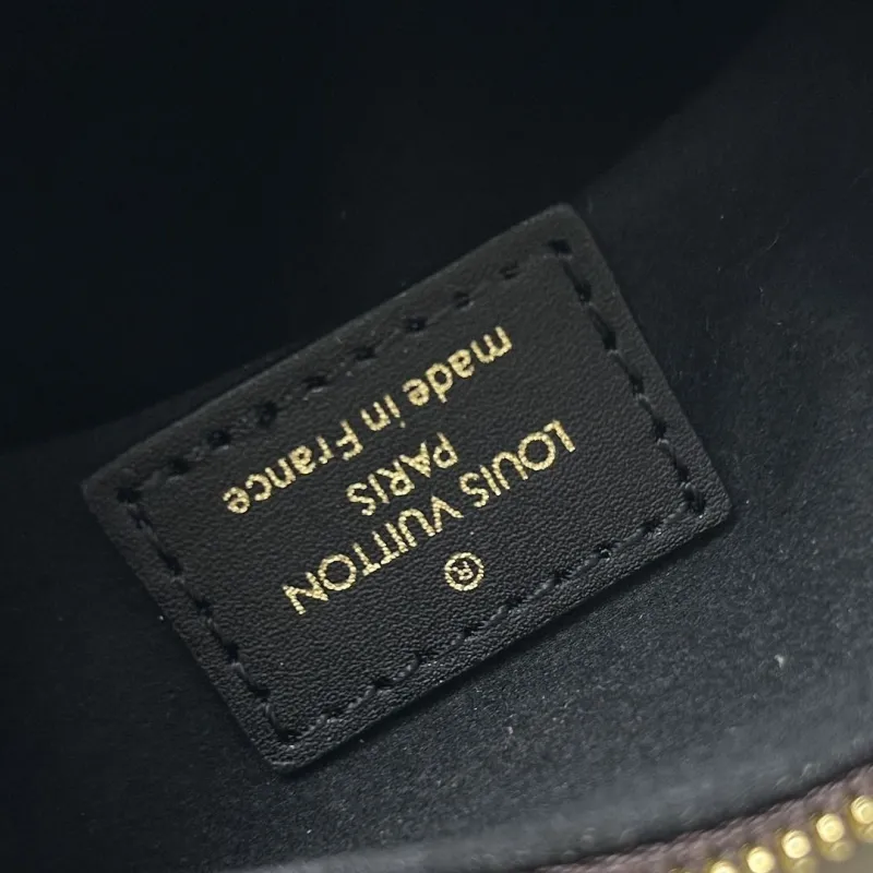 LV Box Bags-238 - Image 9