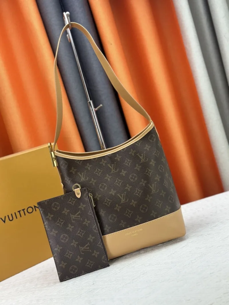 LV Bucket Bags-10