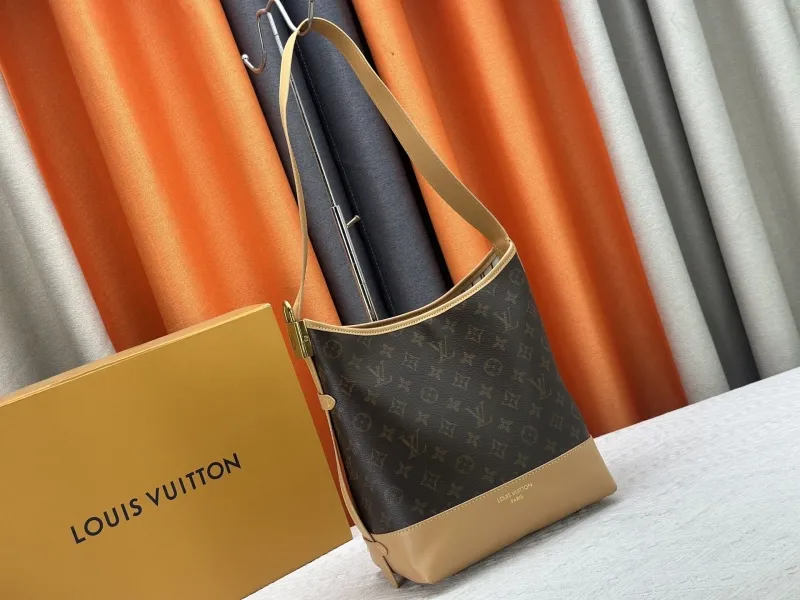 Alternative view of LV Bucket Bags-10