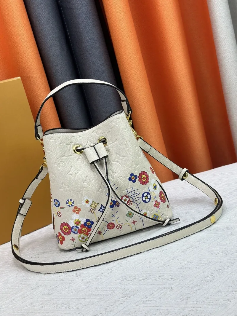 LV Bucket Bags-16
