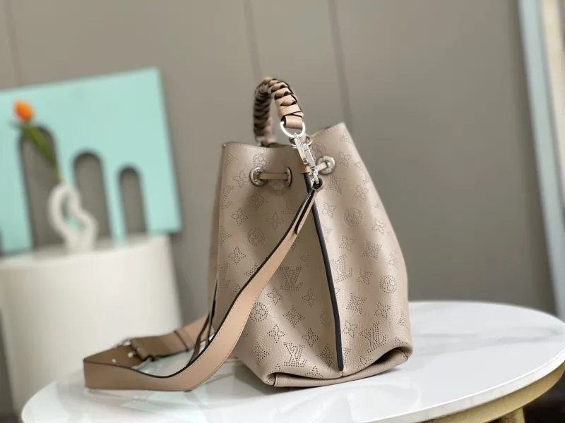 Alternative view of LV Bucket Bags-21