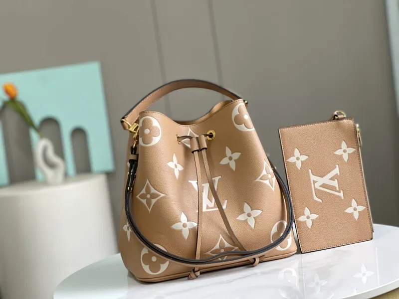 LV Bucket Bags-25