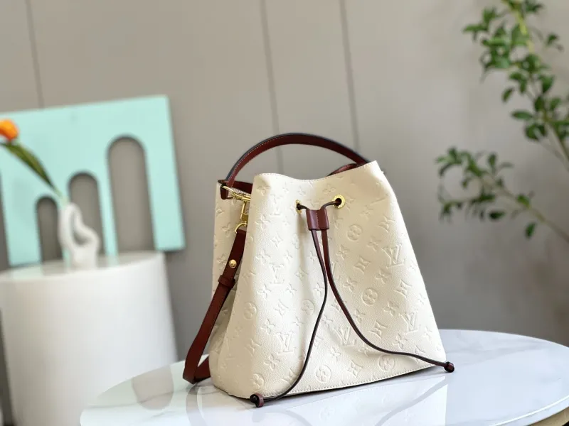 LV Bucket Bags-27