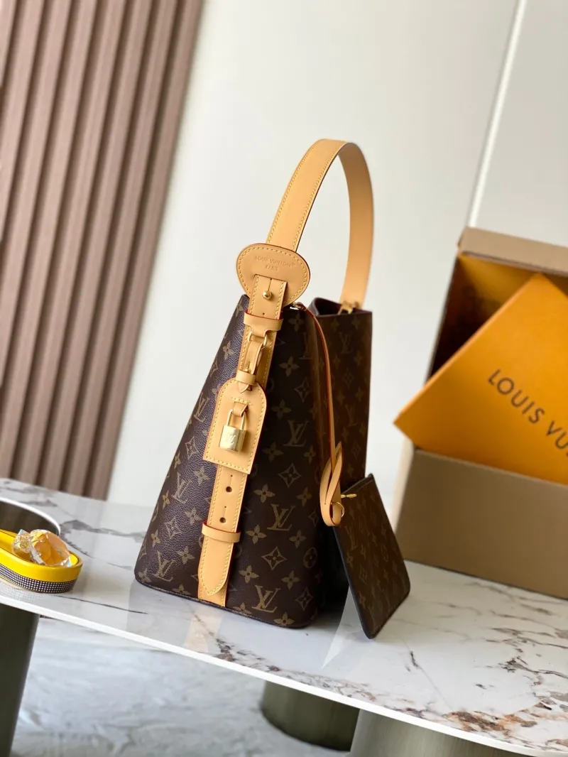 Alternative view of LV Bucket Bags-37