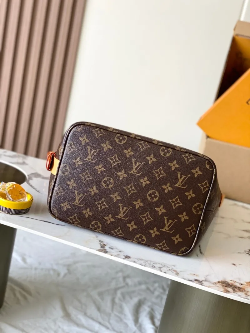 LV Bucket Bags-37 - Image 3