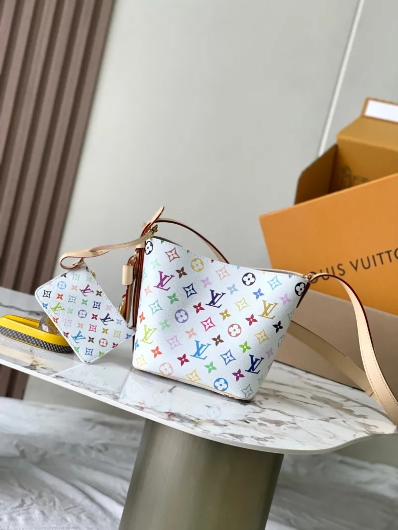 LV Bucket Bags-38