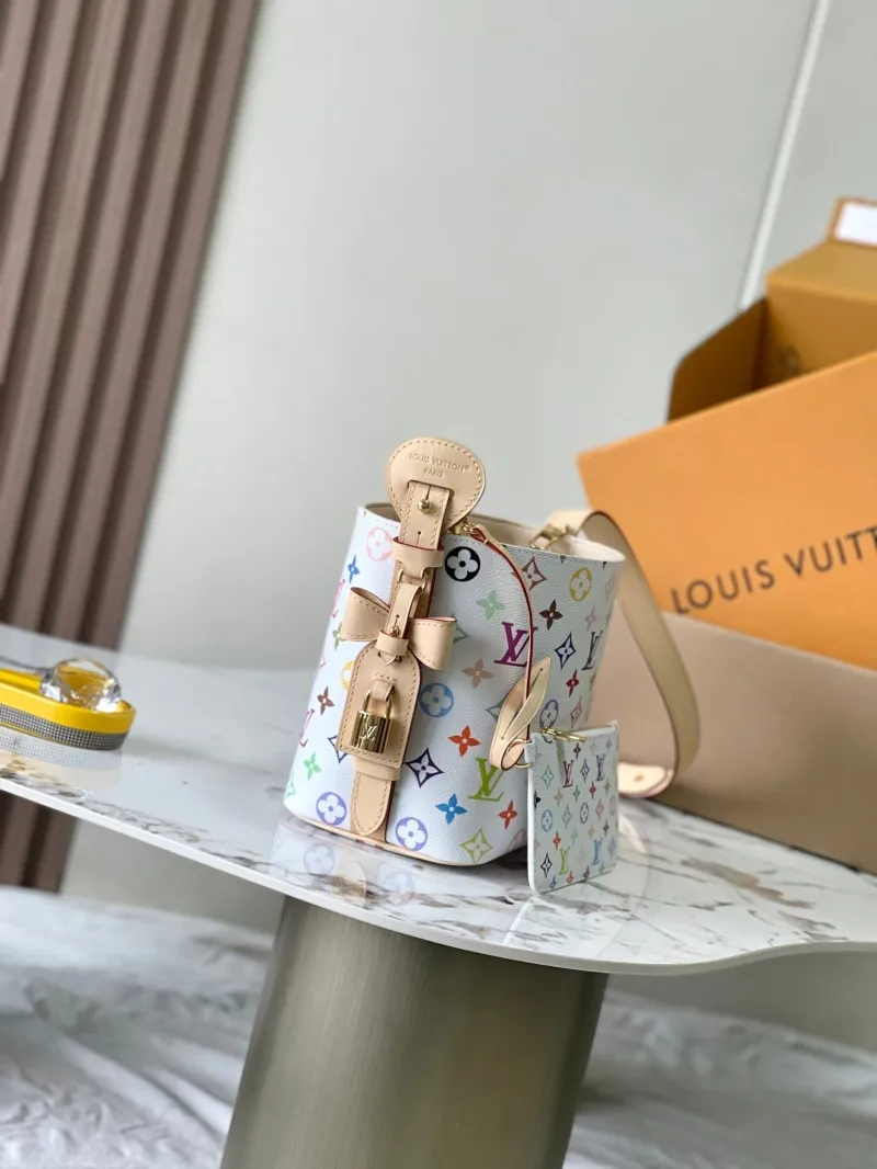 Alternative view of LV Bucket Bags-38