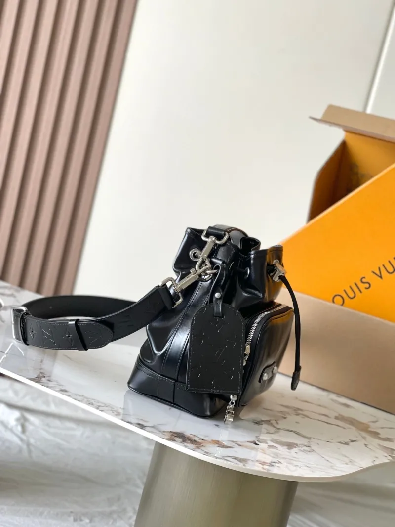Alternative view of LV Bucket Bags-42