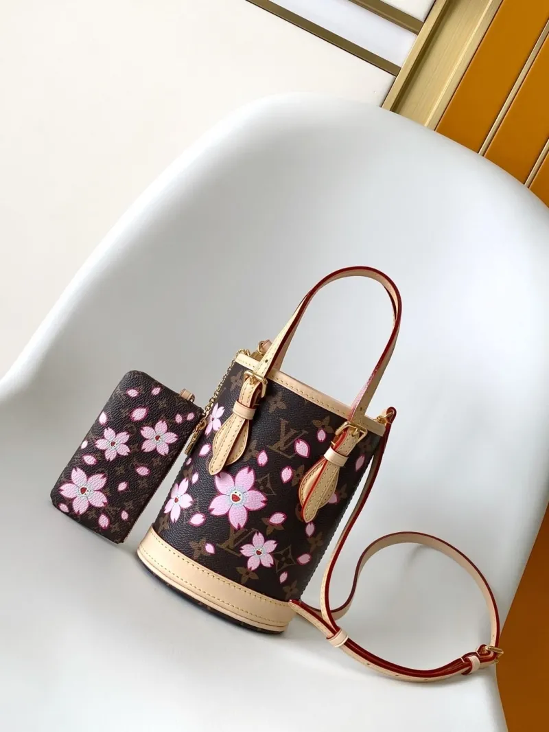LV Bucket Bags-44