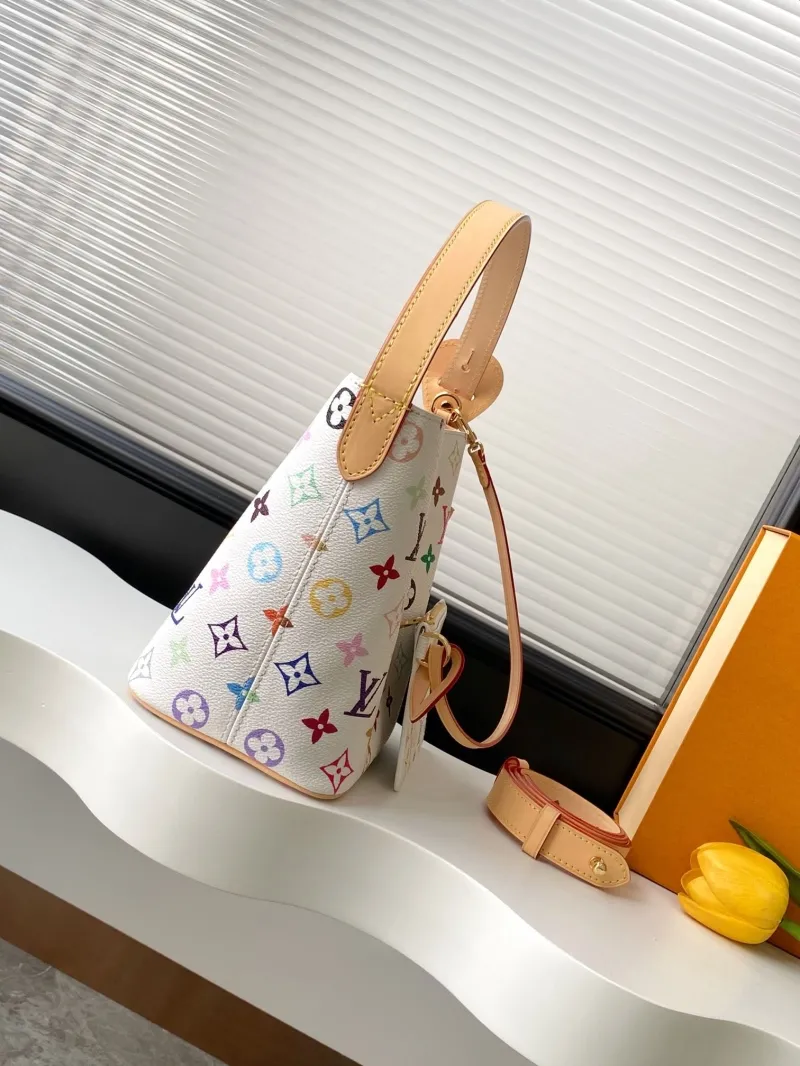 Alternative view of LV Bucket Bags-51