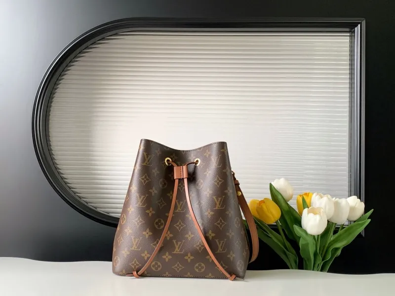 LV Bucket Bags-52