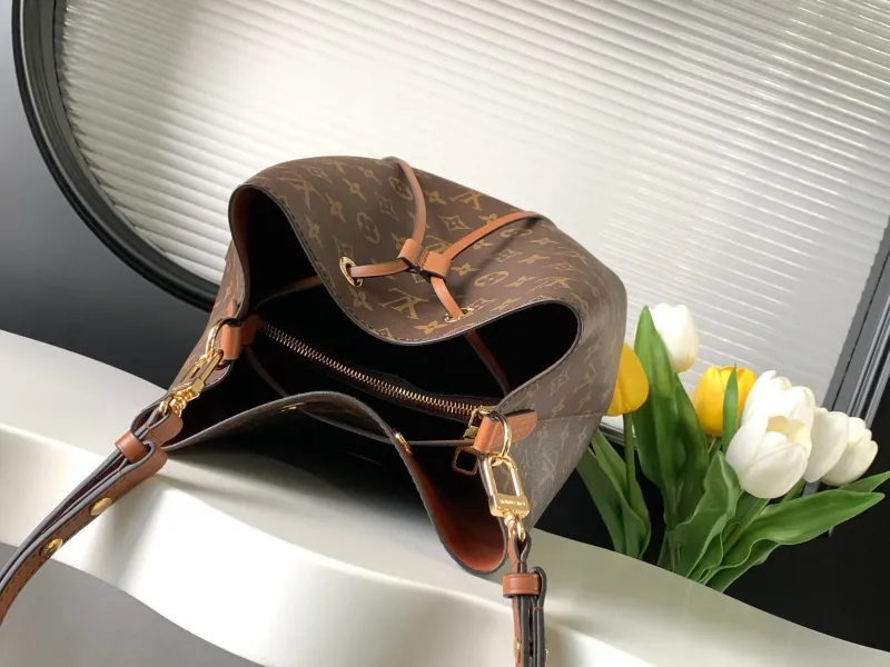 LV Bucket Bags-52 - Image 8