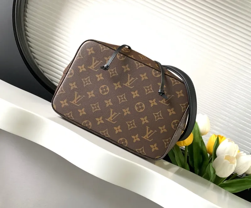 LV Bucket Bags-55 - Image 4