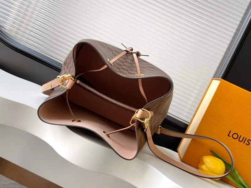 LV Bucket Bags-57 - Image 9